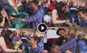 boy propose girlfriend during India-Netherlands match, Watch VIDEO