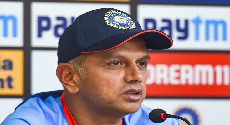 Dravid gave big hints who will take Bumrah's place in T20 WC