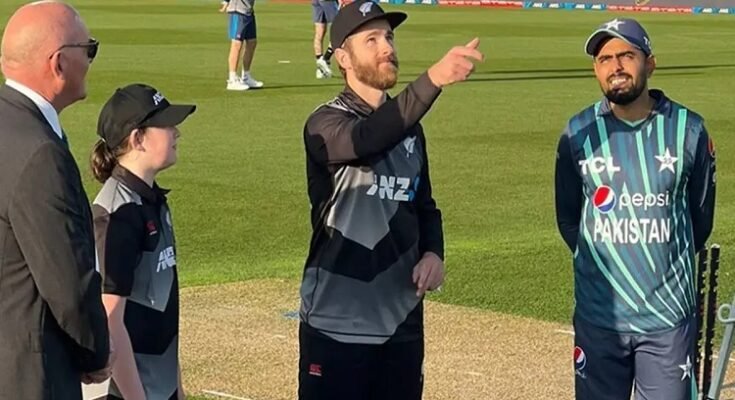 PAK vs NZ semifinal: New Zealand won the toss and decided to bat, see the playing XI of both the teams
